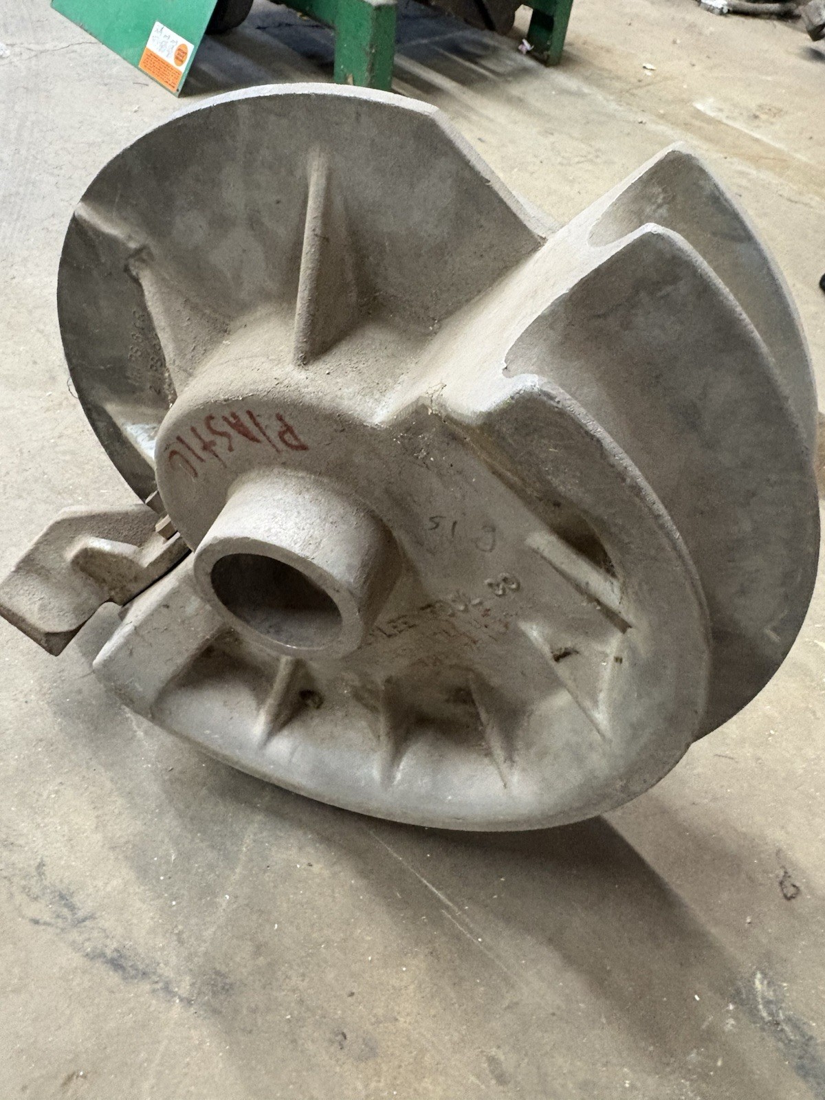 greenlee 555 Series bender shoe 1 1/2- 2"