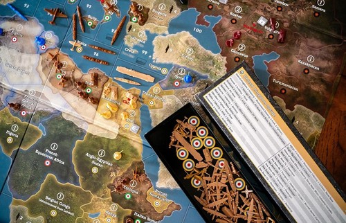 Juego de mesa de estrategia Avalon Hill Axis & Allies Europe 1940 segunda edición Segunda Guerra Mundial - Imagen 3 de 7