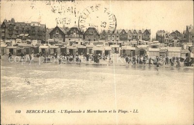 Berck-Plage Esplanade a maree haute et la Plage Ste