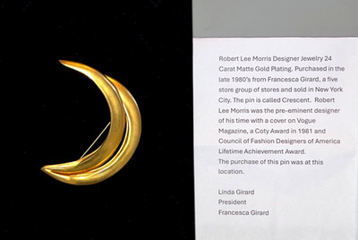 Robert Lee Morris Vintage 24k Gold Plated Brooch/Pin Crescent Shape Rare
