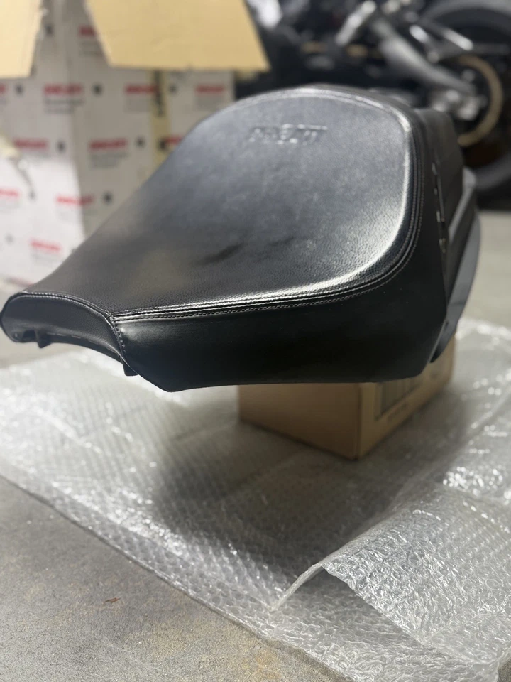 Assento monoposto Ducati Sport Classic fabricante de equipamento original Paul Smart Sport  - Imagem 4 de 4