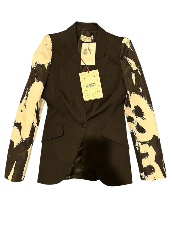 Blazer Alexander McQueen estampado con logotipo de un solo pecho talla 36 nuevo con etiquetas $2090 Foto 4 de 4