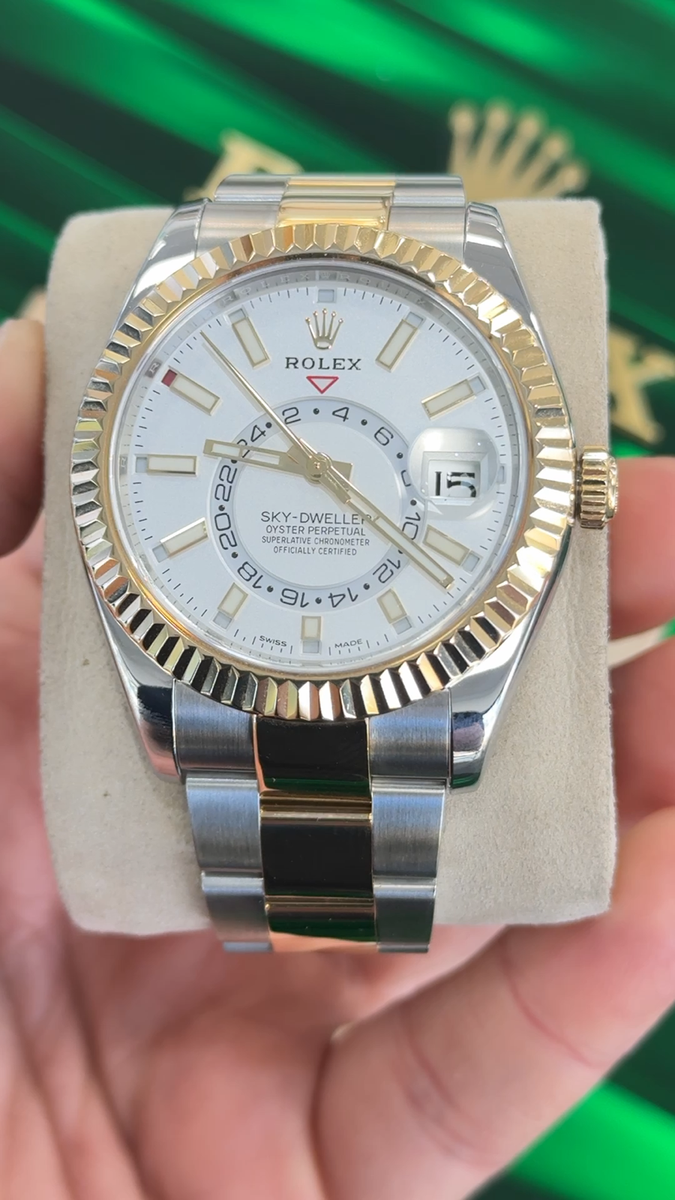 Rolex Sky-Dweller 326933 White Dial Oyster 18K Yellow Gold / Steel
