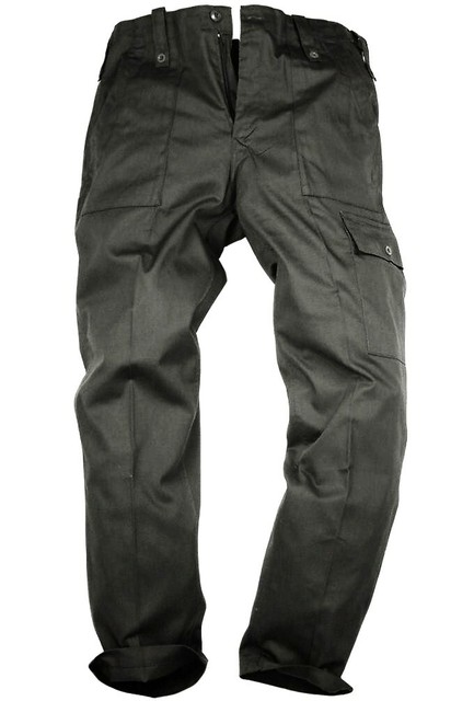 black cargo bottoms