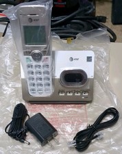 AT T EL52213 DECT 6.0 Handset Cordless Phone Caller ID Answering System