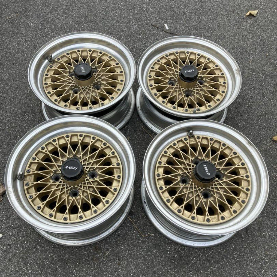 ENKEI apache 14インチ メッシュホイール ゴールド 4本 セット Enkei Apache 14x6 / 14x6.5 Gold Mesh Wheels 4x114.3 4H JDM Vintage