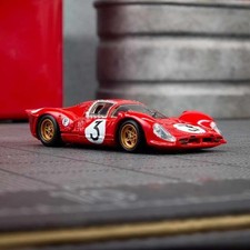 Hot Wheels Hot Wheels Elite 64 1967 Ferrari 330 P4 Ferrari