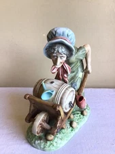 Vintage Lipper & Mann Creations Hand Painted Porcelain Elderly Woman Figurine 