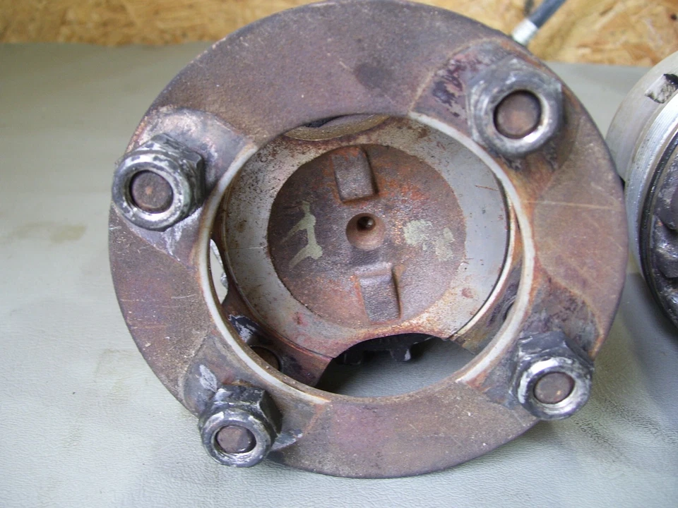 原始设备制造商 2000 捷豹 xj8 左右后差速输出轴轴承套件 原始设备制造商 — 第 3/4 张图片