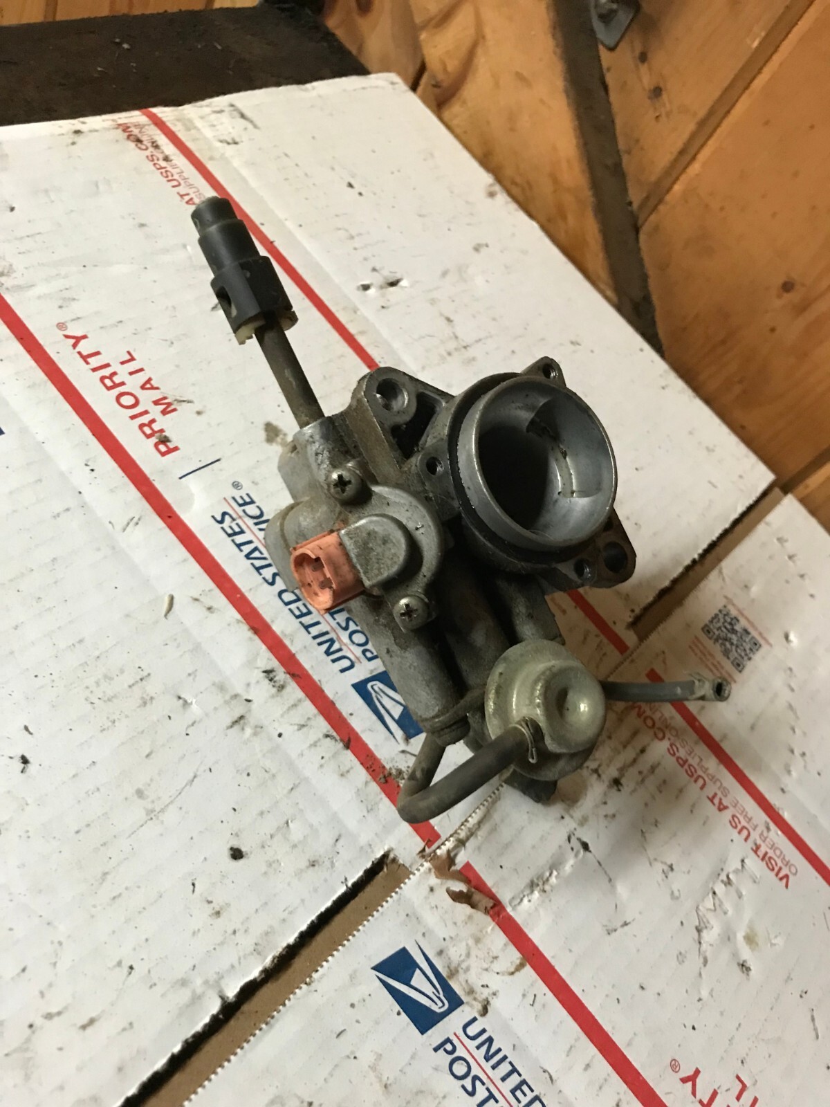 JOHN DEERE 445 Fuel Injector With Throttle Body eBay