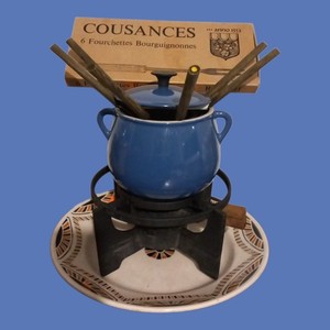 Le Creuset Fondue Set Vintage at Hamish Gunther blog