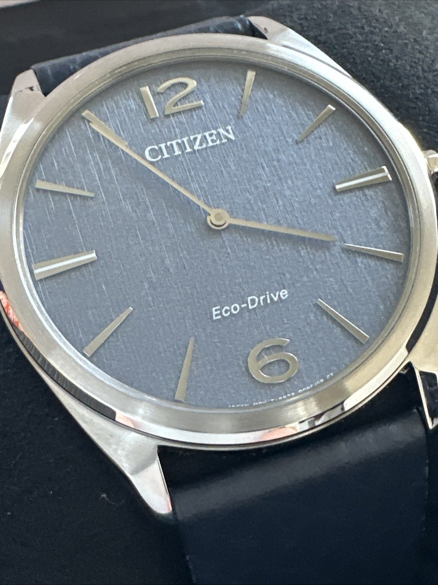Citizen Men's Suratto Classic Eco-Drive Black Leather Watch 39 MM