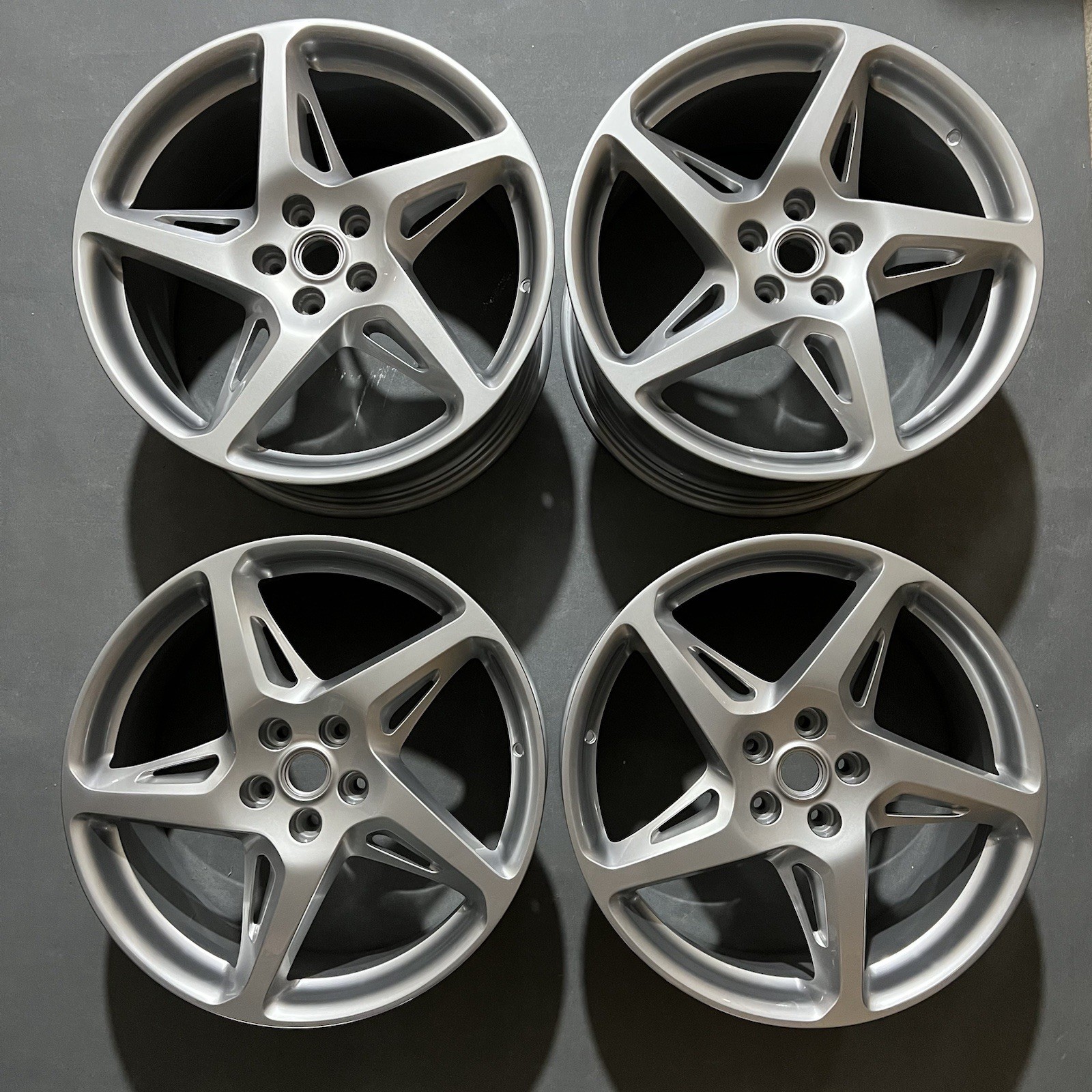 Ferrari 458 Wheel