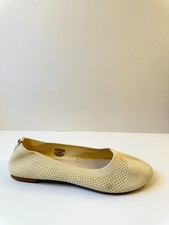Danskin Womens Slip On Ballet Flats Ivory US 10