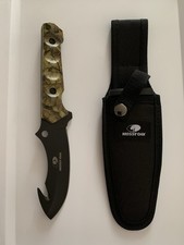 Mossy Oak Fixed Blade Hunting Skinner Knife Gut Hook Red Wood Handle W/ Sheath