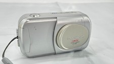 Olympus Camedia D-390 Digital Camera Auto Focus 2MP NO BATTERY