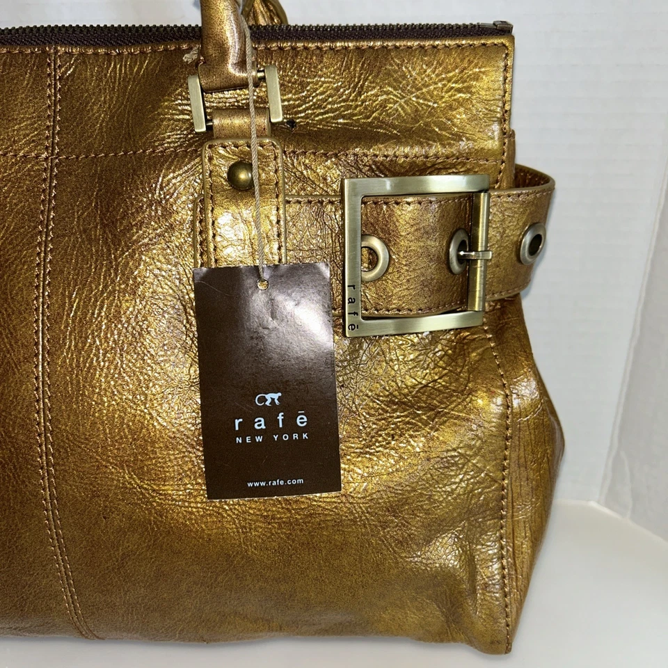 Bolso de Mano/Hombro Grande de Cuero Rafe New York Color Dorado Metálico Foto 2 de 4
