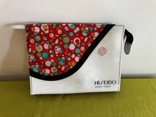 NEW SHISEIDO GINZA TOKYO VINYL MAKE-UP BAG ZIPPER TOP 9 X 7 in NEW