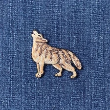 Howling Wolf Applique Patch - Embroidered Animal Badge 2" (Iron On)