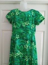 vintage made in hawaii dress
