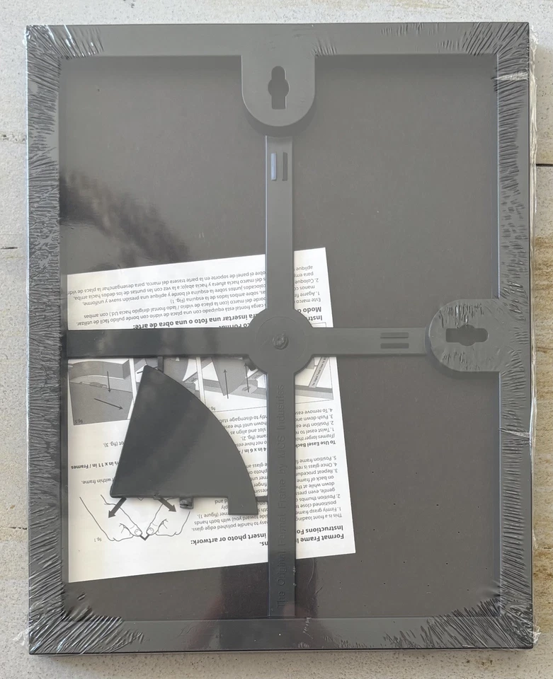 Lote de 6 marcos de fotos de exhibición de decoración de pared negros Mainstays 8X10  Foto 2 de 2