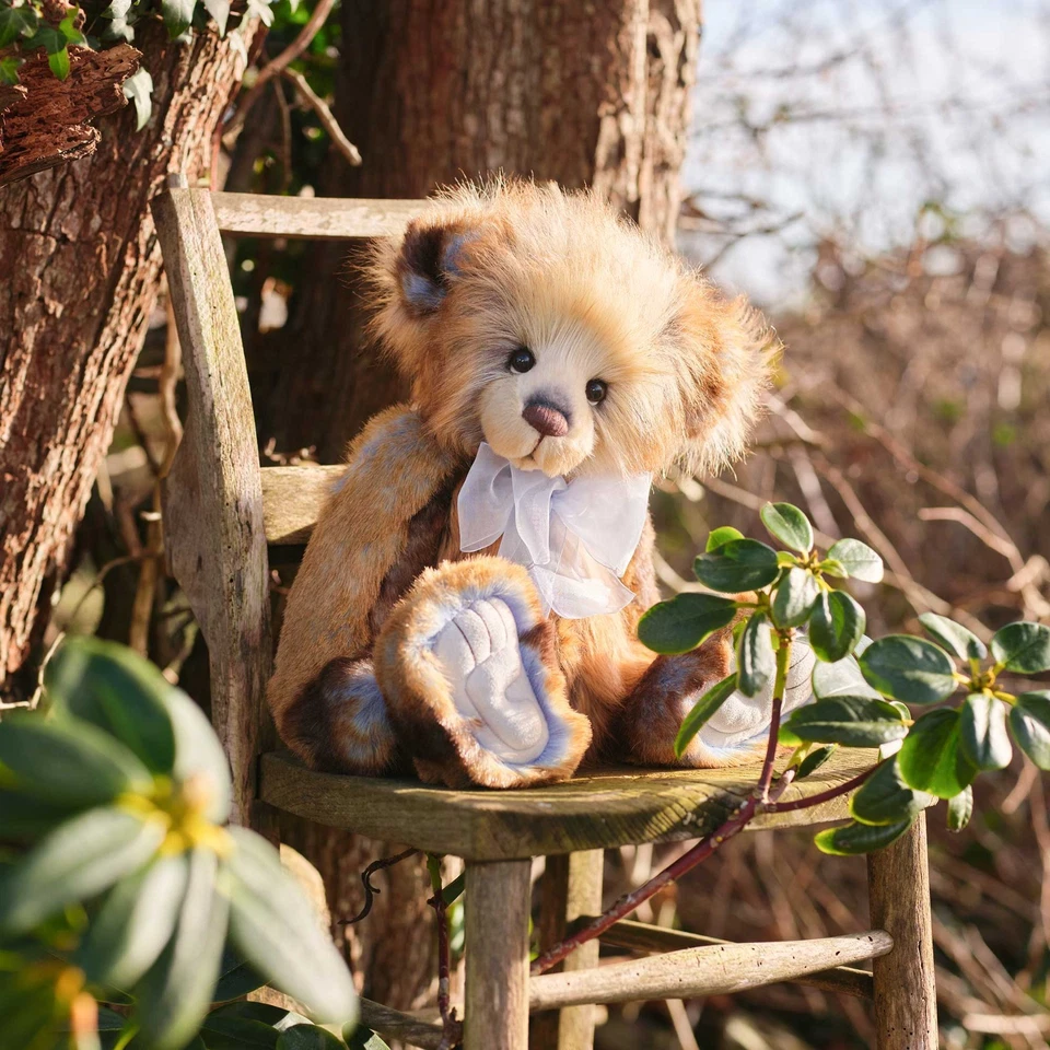 Charlie Bears - Fantasía - Peluche suave de lujo coleccionable Foto 2 de 4