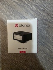 Ulanzi Spark Lite SL01 Camera Light Black Whi...