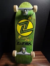 Z-Flex Street Rocket Old School Canadian Maple Carver Scateboard