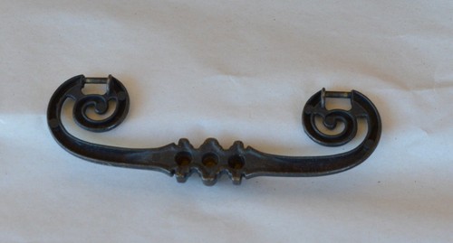 VTG Used Brass Drawer Drop Down Handle Only Curly Q ends Marked #905 - Picture 5 of 7