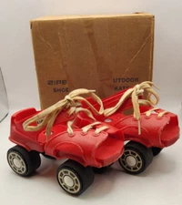 Vintage Zipees Adjustable Outdoor Shoe Roller Skates Red Kids Childrens w Box