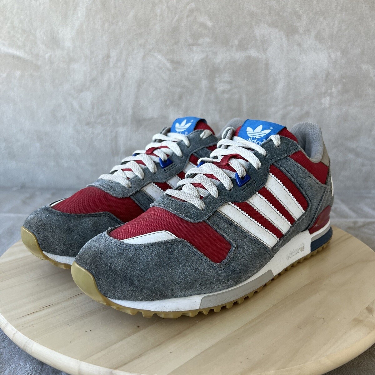 ADIDAS Originals ZX700 Sneakers Mens 10.5 Red White Blue ADIDAS Originals ZX700 Sneakers Mens 10.5 Red White Blue