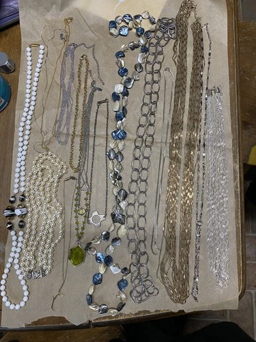 Group Of Vintage Costume Jewelry Necklaces Graziano 1928 Sarah