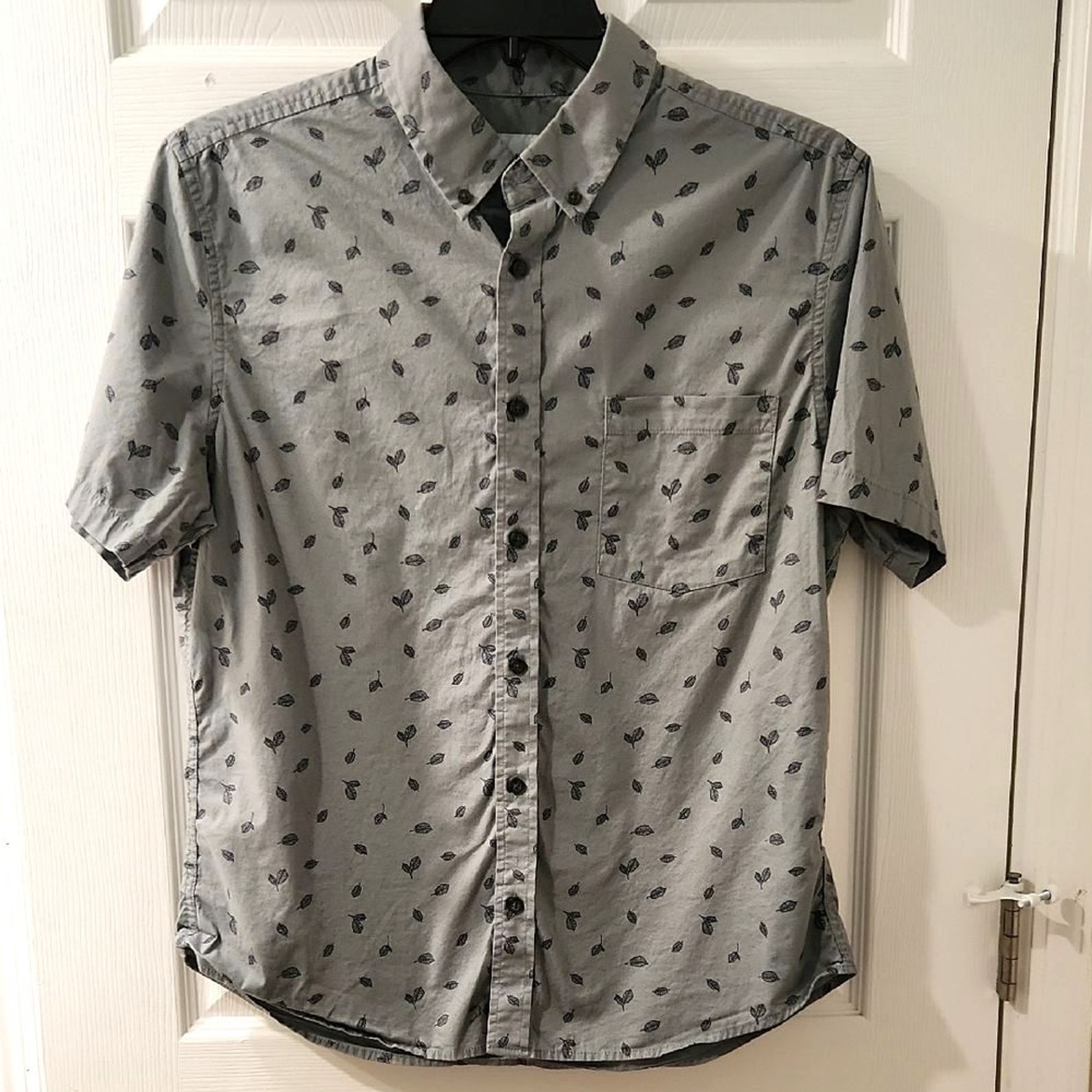 Goodfellow & Co Green Patterned Button Down Shirt… - image 1