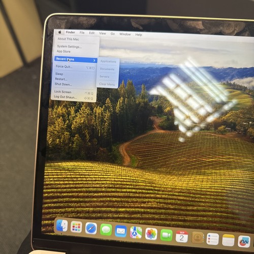 Apple MacBook Air A2337 2020 13" M1 3.2GHz 256GB /8GB - Rose Gold no Apple Box. - Picture 19 of 19