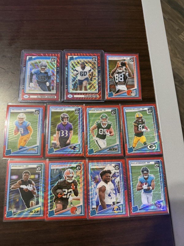 OPTIC RED HYPER NFL LOT