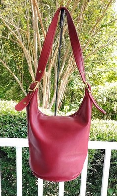 Coach XL 9085 Vintage Cherry Red Leather Feed Sac Duffel Bag