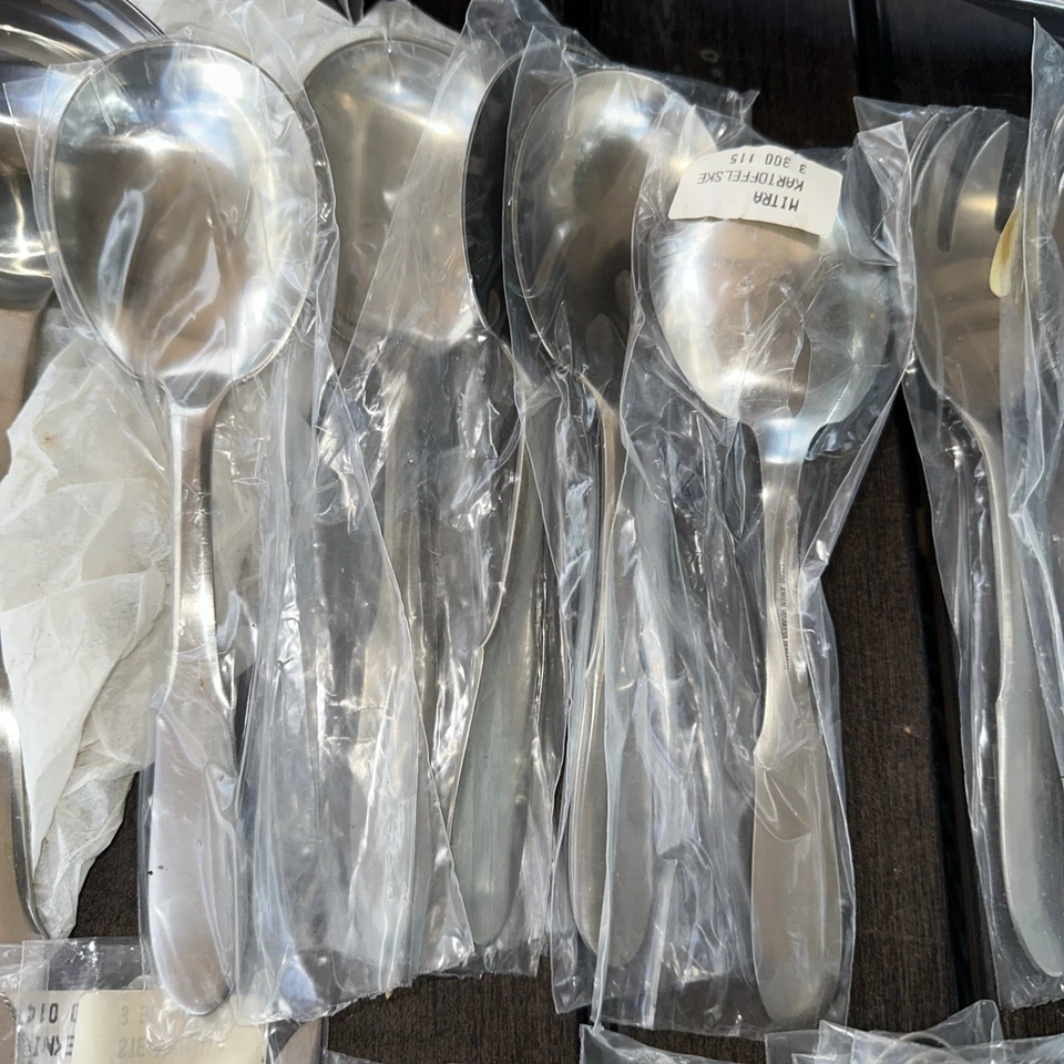 Georg Jensen * MITRA Stainless Flatware Denmark (42) pieces - Image 4 of 4