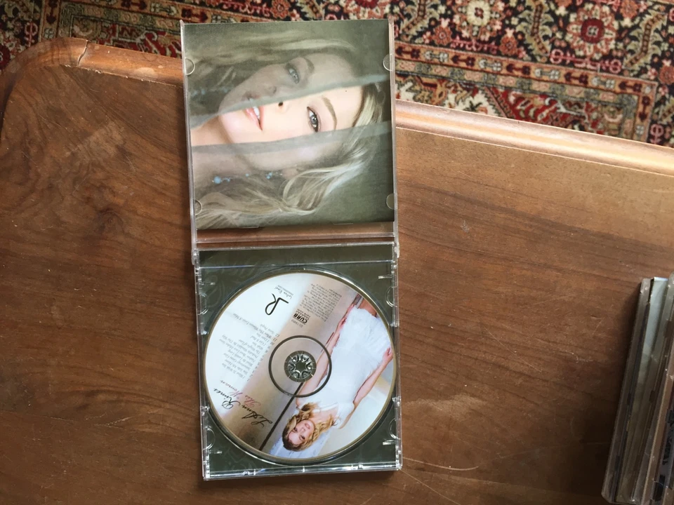CD MUSIQUE ALBUM LEANN RIMES this woman - Photo 2/2