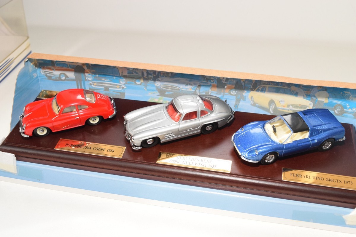Collection Dinky Cars - Série 1 Sportives Porsche Mercedes Ferrari - Boîte Abîmée