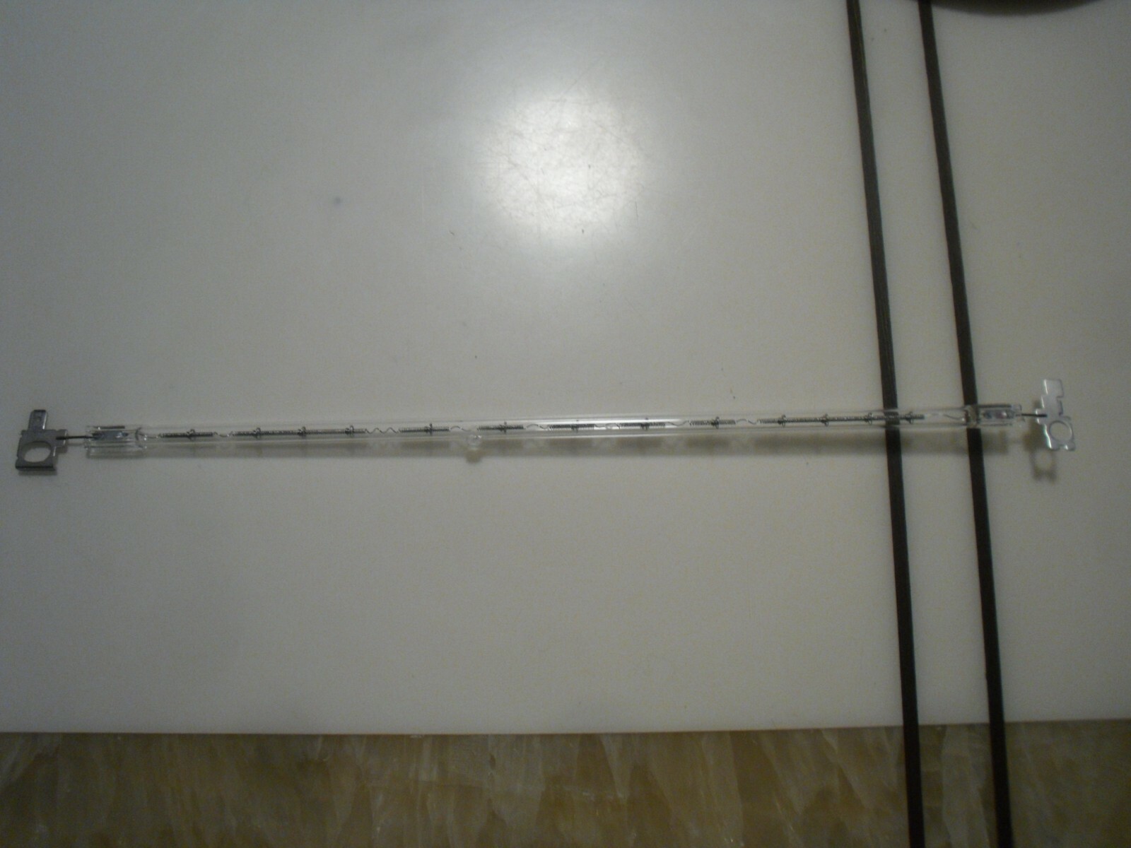 Picture 1 of 1