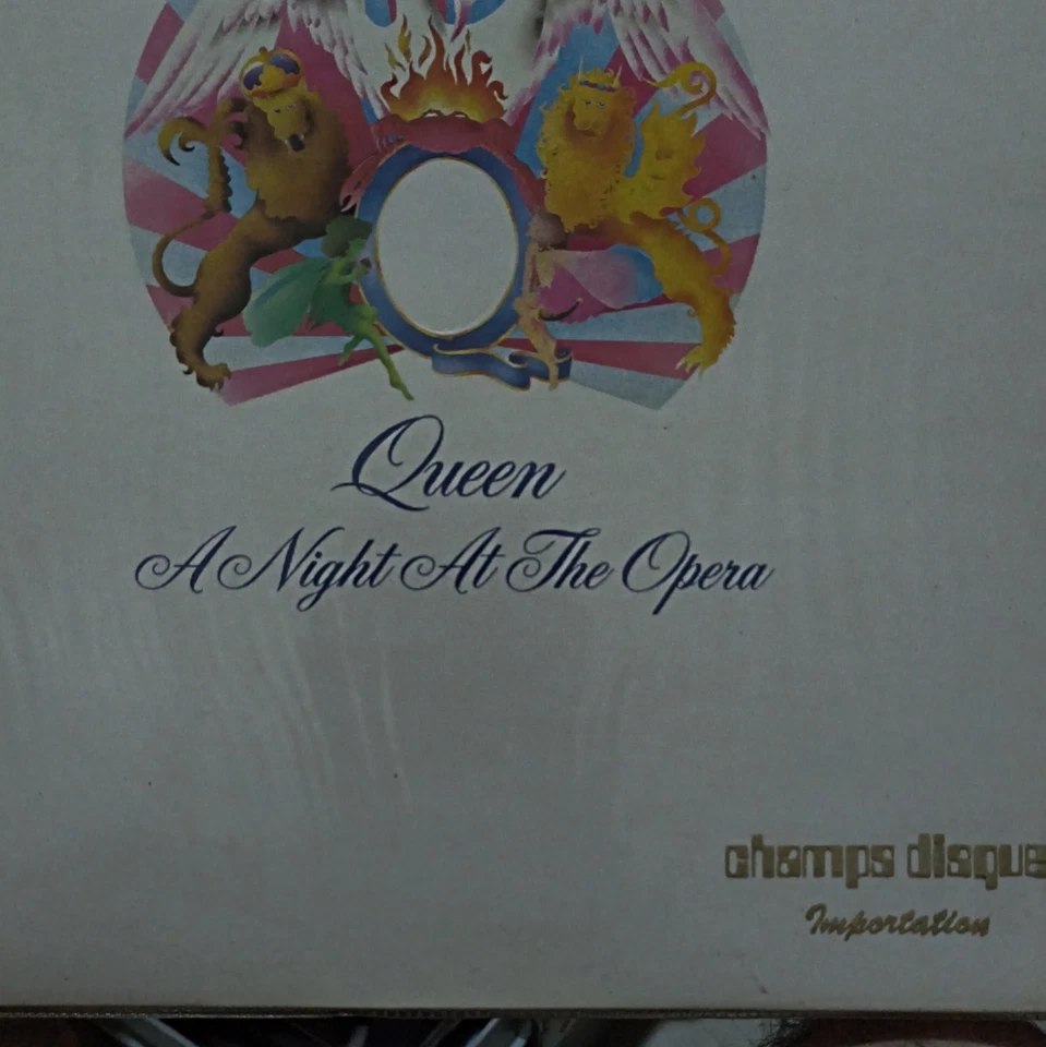 Queen A Night at the Opera · Lp, photo 1 sur 3