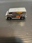 Hot Wheels Vintage Supervan California Cruisin VG
