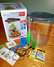 3 Gallon Fish Tank with Internal Water Power Filter and Accessories