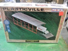 HO SCALE Plasticville by Bachmann Truck Trailer Terminal     NEW SEALED BOX