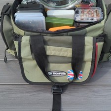 Ron Thompson Nylon Soft Sided Fishing Tackle Bag Green/Black 1 Pocket Strap