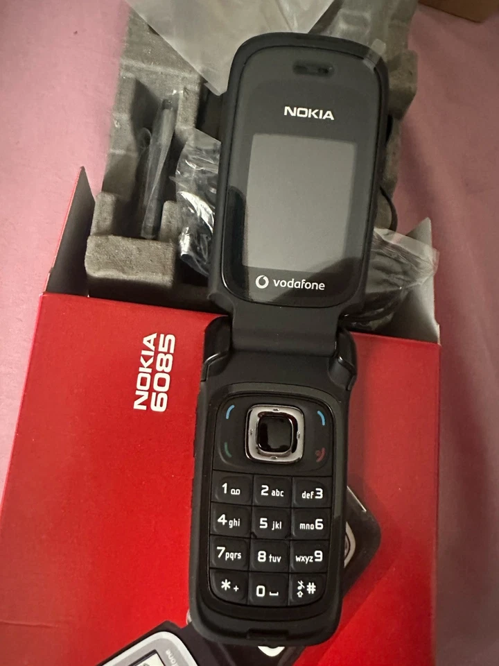 Nokia 6085 Fold Totalmente Nuevo  ! No Simlock! - Imagen 3 de 4