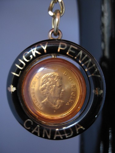 Year 2003 LUCKY PENNY CANADA rotatable key-ring - Picture 4 of 5