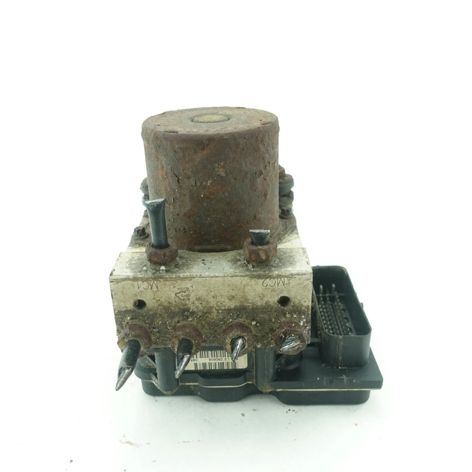 Cadillac Escalade 2007 ABS bomba de pieza de freno antibloqueo Foto 4 de 4