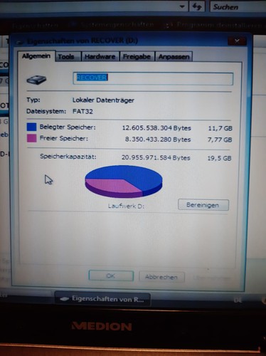 Medion Akoya MD97680 E5214 Notebook 15,4 Zoll - Bild 13 von 13