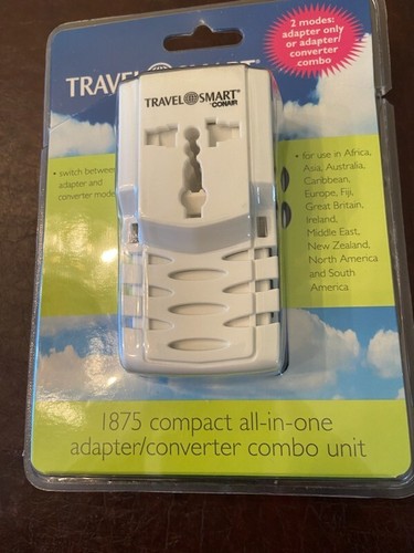 Adaptateur et convertisseur tout-en-un Travel Smart by Conair unité